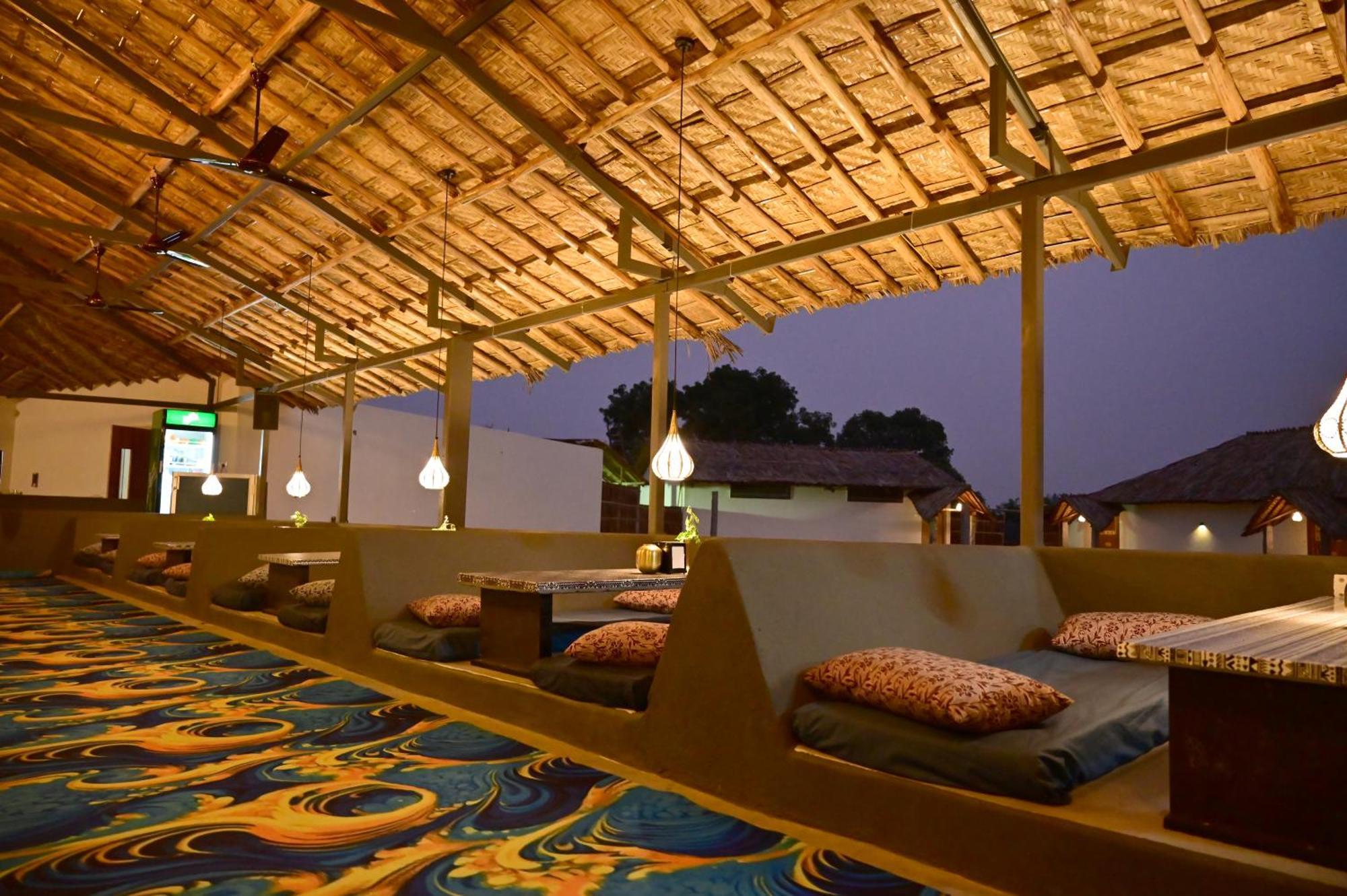 The Hampi Cafe Ξενοδοχείο Εξωτερικό φωτογραφία